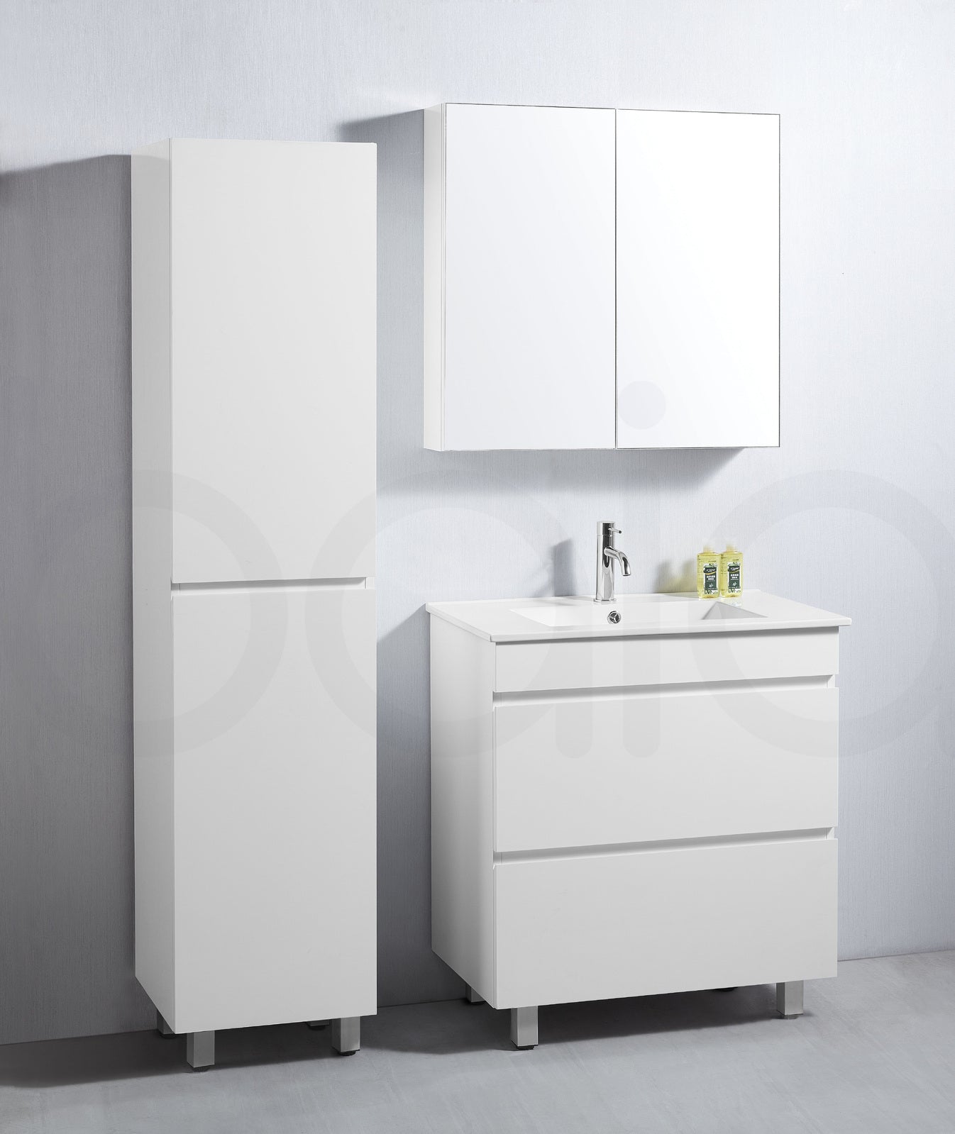 Vellena PVC 750 Cabinet